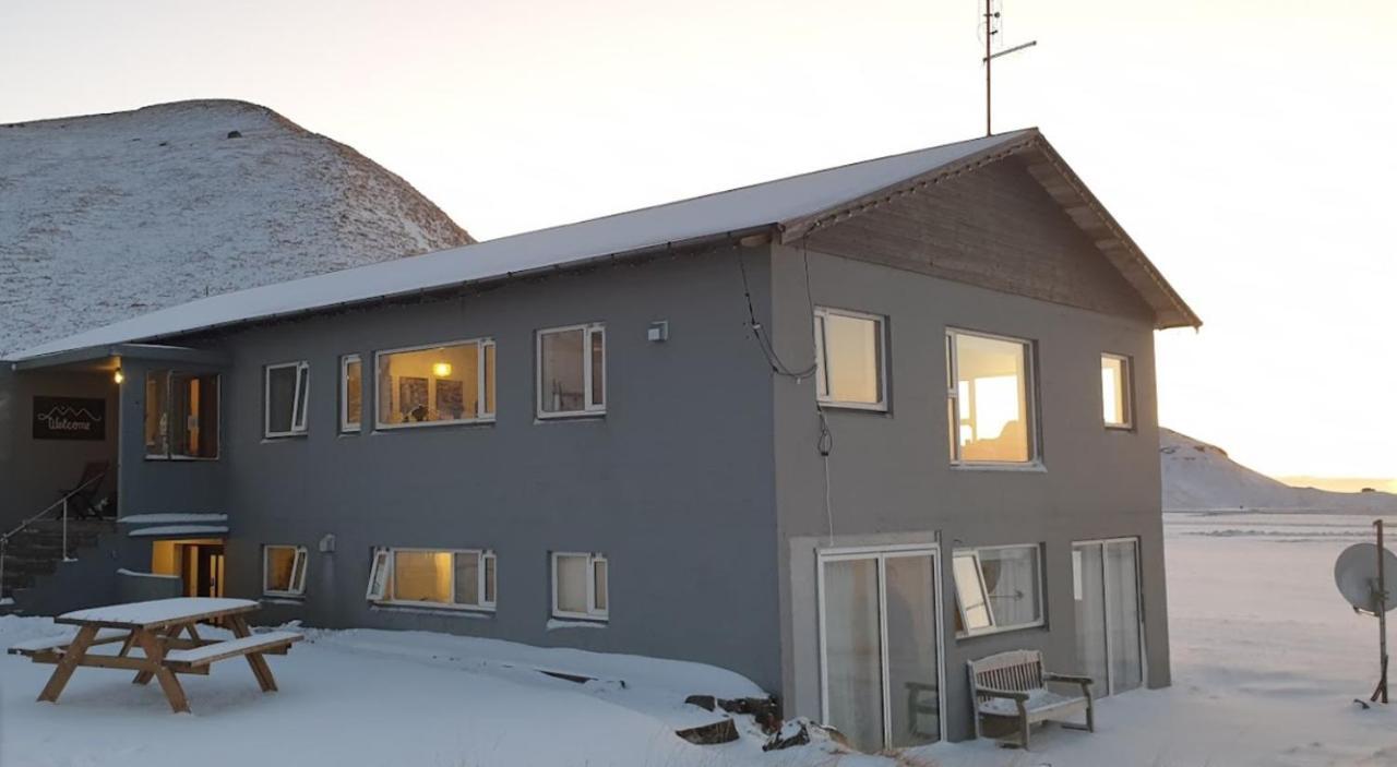 Farmhouse Lodge Skeidflotur Exterior photo